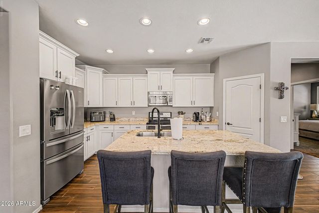 3032 E RUSSELL Street, Mesa, AZ 85213