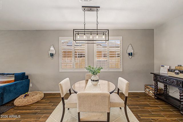 3032 E RUSSELL Street, Mesa, AZ 85213
