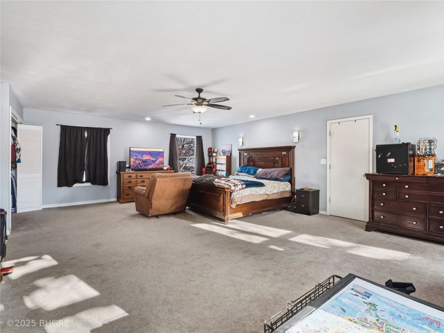 2731 Franklin Avenue, Des Moines, IA 50310