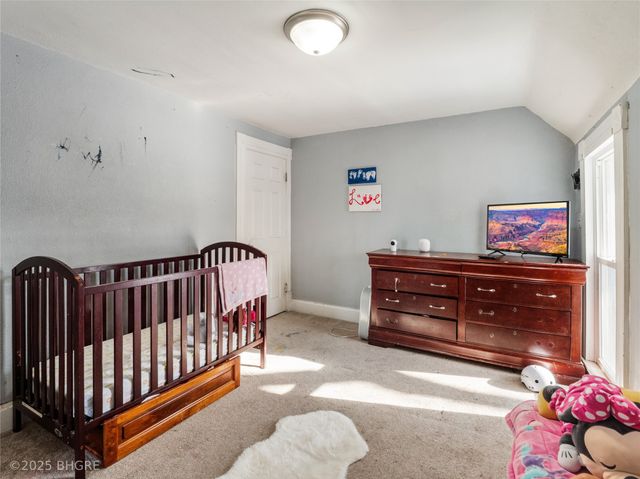 2731 Franklin Avenue, Des Moines, IA 50310