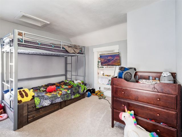 2731 Franklin Avenue, Des Moines, IA 50310