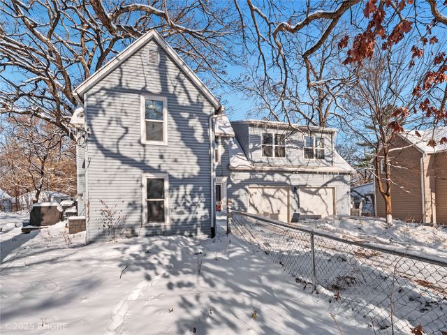 2731 Franklin Avenue, Des Moines, IA 50310