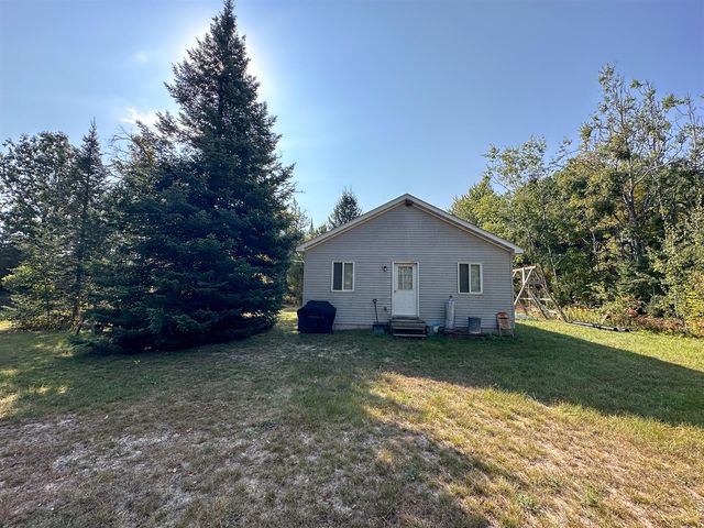 596 N River Road, Lake, MI 48632