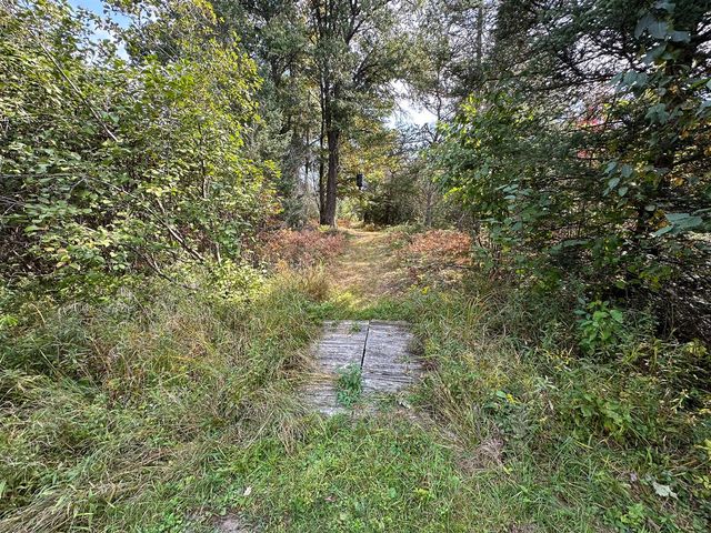 596 N River Road, Lake, MI 48632