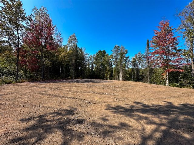 596 N River Road, Lake, MI 48632