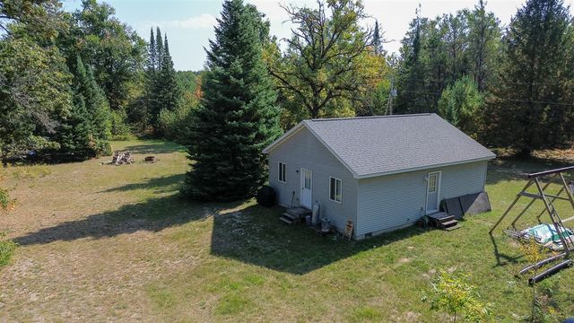 596 N River Road, Lake, MI 48632