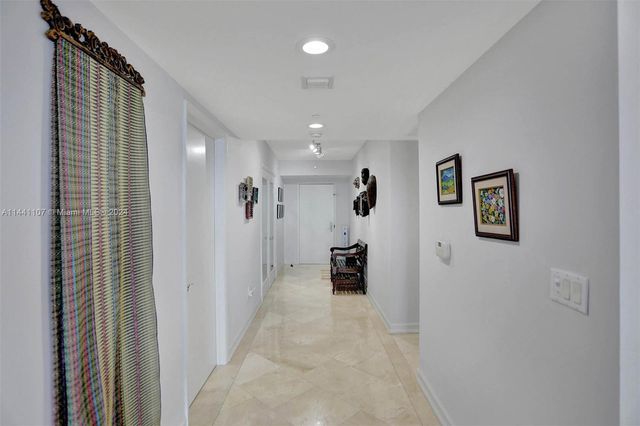 1850 S Ocean Dr 3301, Hallandale Beach, FL 33009