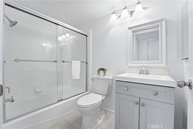 3 Montanas Este, Irvine, CA 92612