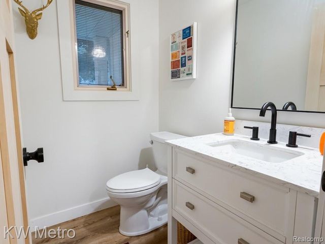 1476 Chanticlair Circle, Wixom, MI 48393