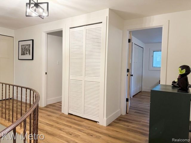 1476 Chanticlair Circle, Wixom, MI 48393
