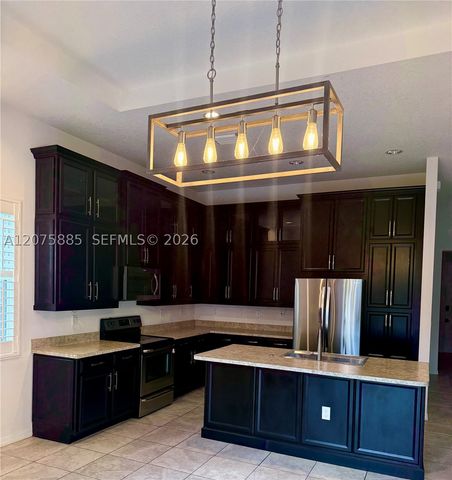 14920 SW 175th St, Miami, FL 33187