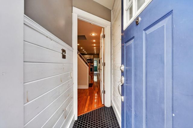 2534 E DAUPHIN ST, Philadelphia, PA 19125