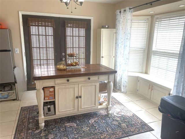 8008 NW 27th Street, Bethany, OK 73008