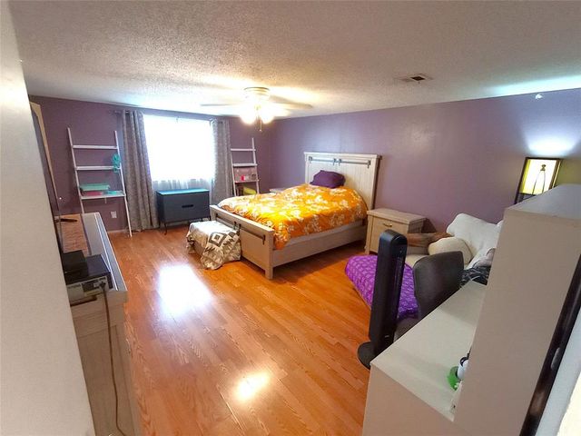 8008 NW 27th Street, Bethany, OK 73008