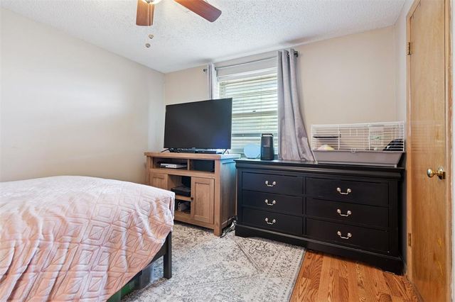 8008 NW 27th Street, Bethany, OK 73008