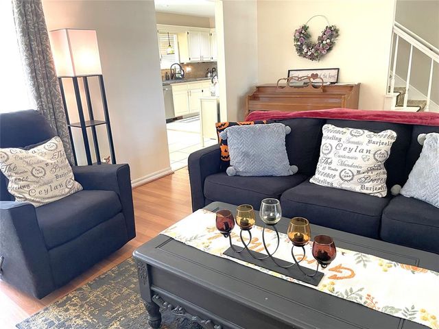 8008 NW 27th Street, Bethany, OK 73008