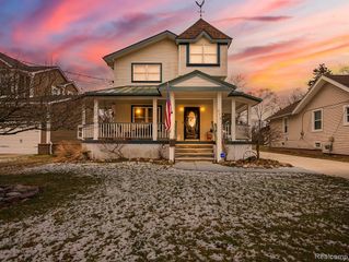 416 Detroit Avenue, Royal Oak, MI 48073