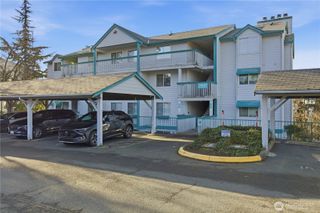 28610 16th Avenue S #303, Federal Way, WA 98003