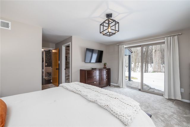 109 Tanglewood Court, Webster, NY 14580