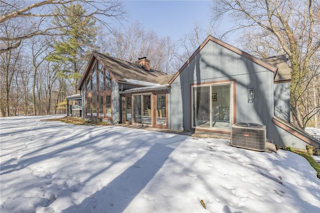 109 Tanglewood Court, Webster, NY 14580