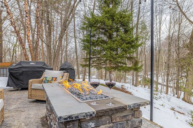 109 Tanglewood Court, Webster, NY 14580