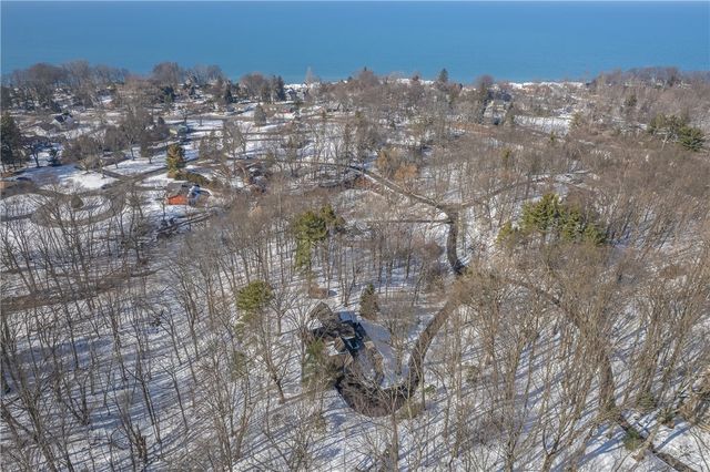 109 Tanglewood Court, Webster, NY 14580