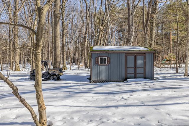 109 Tanglewood Court, Webster, NY 14580