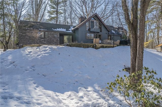 109 Tanglewood Court, Webster, NY 14580