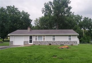 6807 N Brookside Road, Pleasant Valley, MO 64068