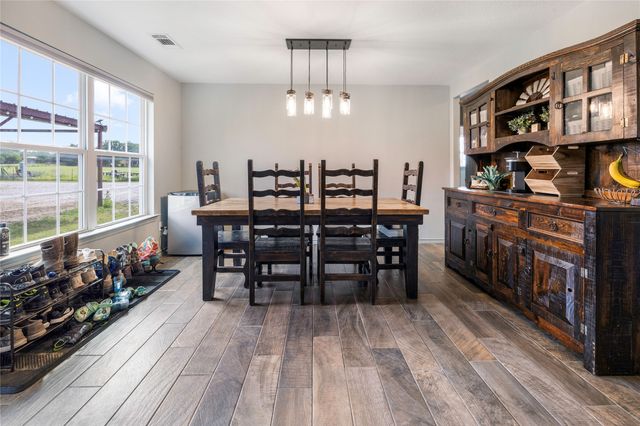 1668 Poe Prairie Road, Millsap, TX 76066