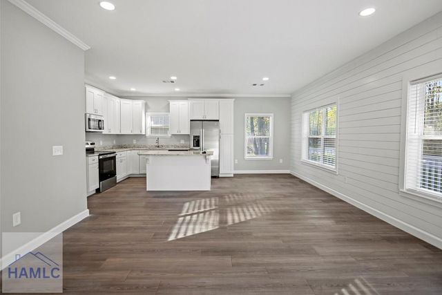 54 Pear Street, Ludowici, GA 31316