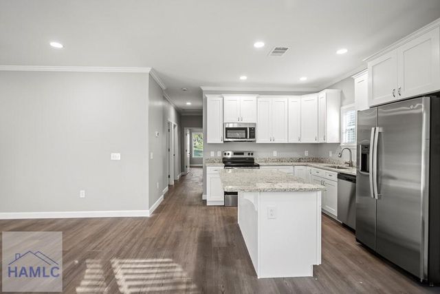 54 Pear Street, Ludowici, GA 31316