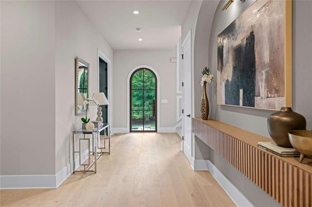 1865 Winchester Trail, Atlanta, GA 30341