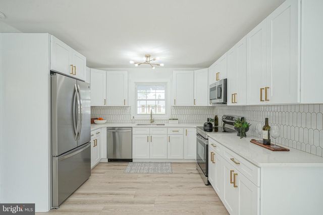 139 EDGE LN, Willingboro, NJ 08046