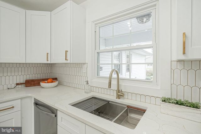 139 EDGE LN, Willingboro, NJ 08046