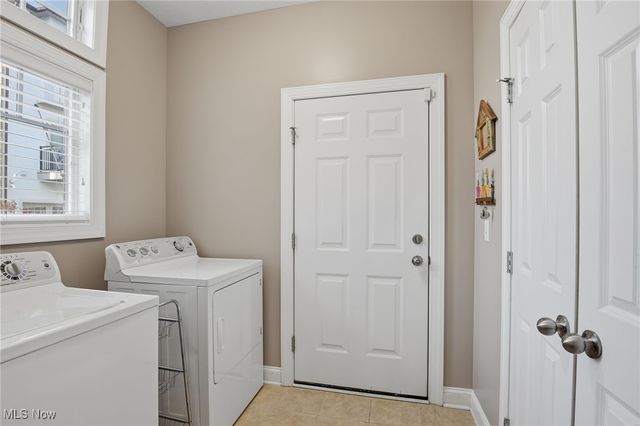 168 Vine Street 69, Westlake, OH 44145