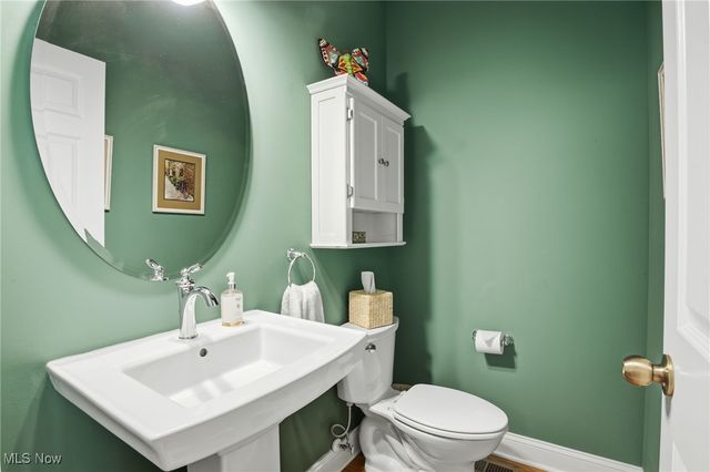 168 Vine Street 69, Westlake, OH 44145