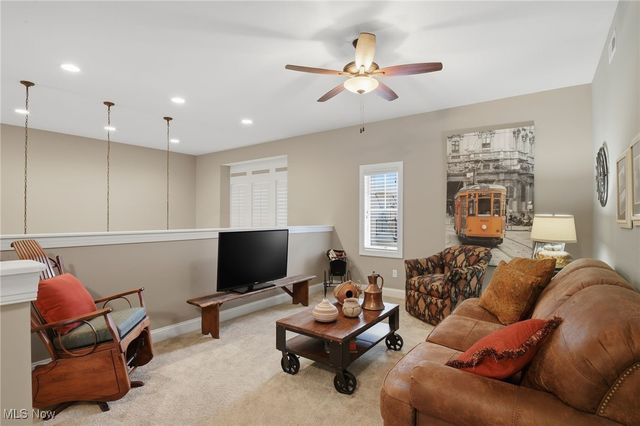 168 Vine Street 69, Westlake, OH 44145