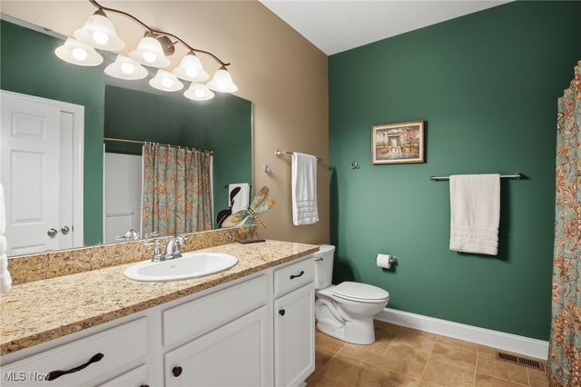 168 Vine Street 69, Westlake, OH 44145