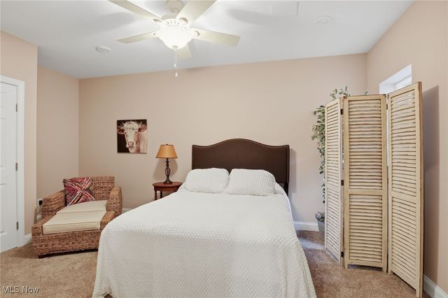 168 Vine Street 69, Westlake, OH 44145