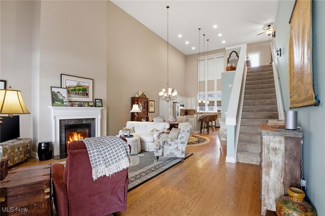 168 Vine Street 69, Westlake, OH 44145