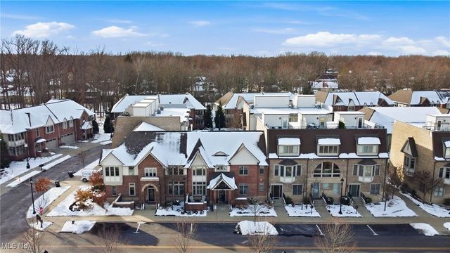 168 Vine Street 69, Westlake, OH 44145