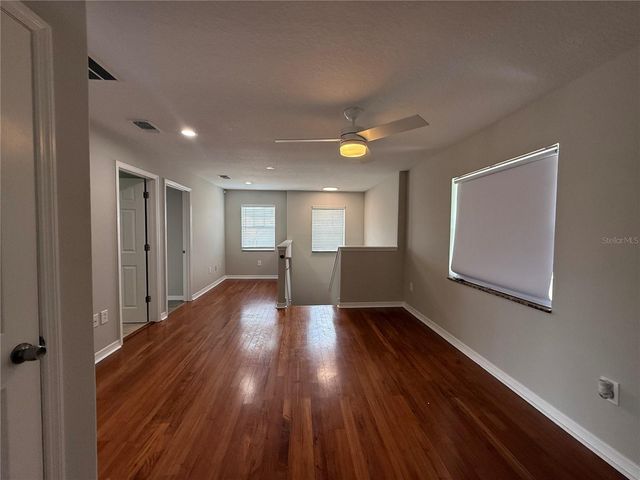 2907 W CHESTNUT STREET, Tampa, FL 33607