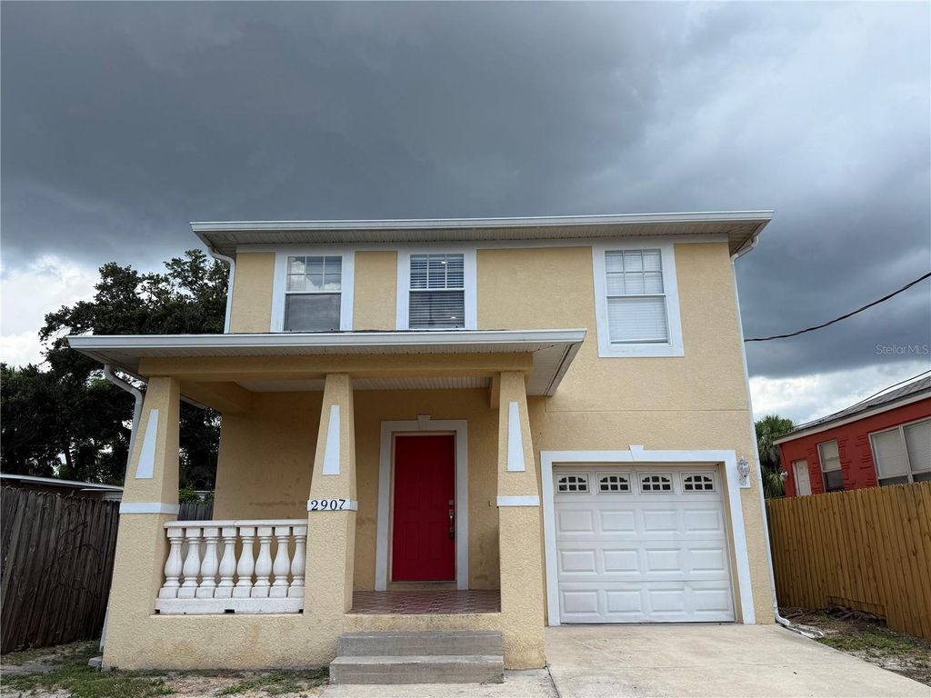2907 W CHESTNUT STREET, Tampa, FL 33607