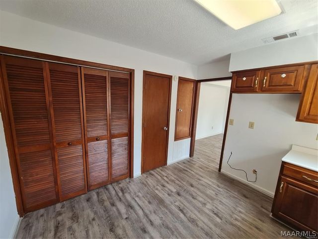 2136 Rexford Road, Montgomery, AL 36116