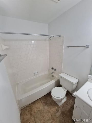 2136 Rexford Road, Montgomery, AL 36116
