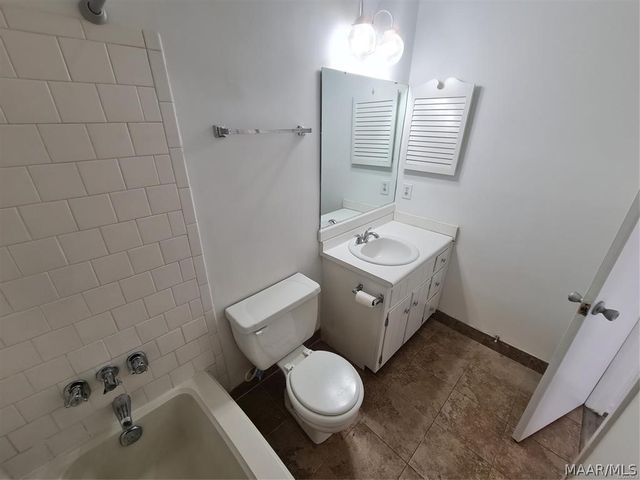 2136 Rexford Road, Montgomery, AL 36116