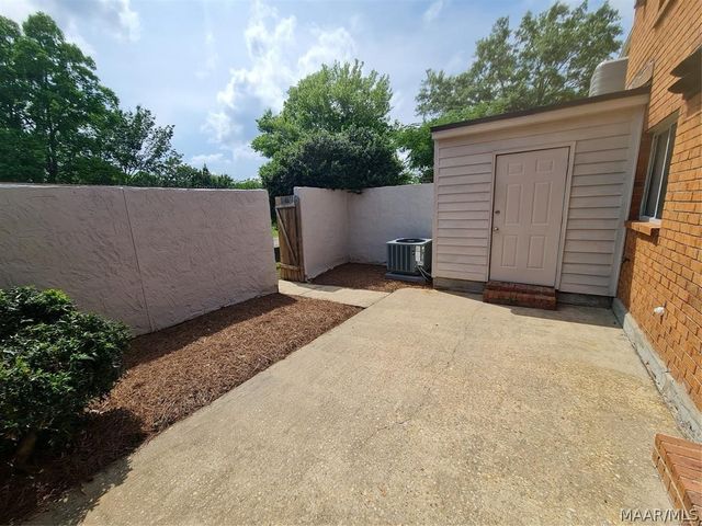2136 Rexford Road, Montgomery, AL 36116