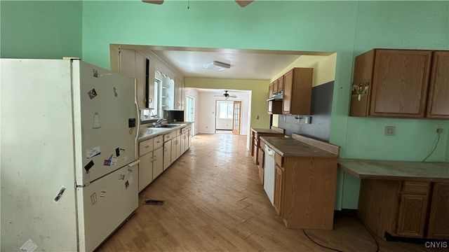 833 County Route 14, Granby, NY 13069