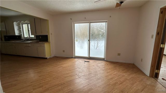 833 County Route 14, Granby, NY 13069